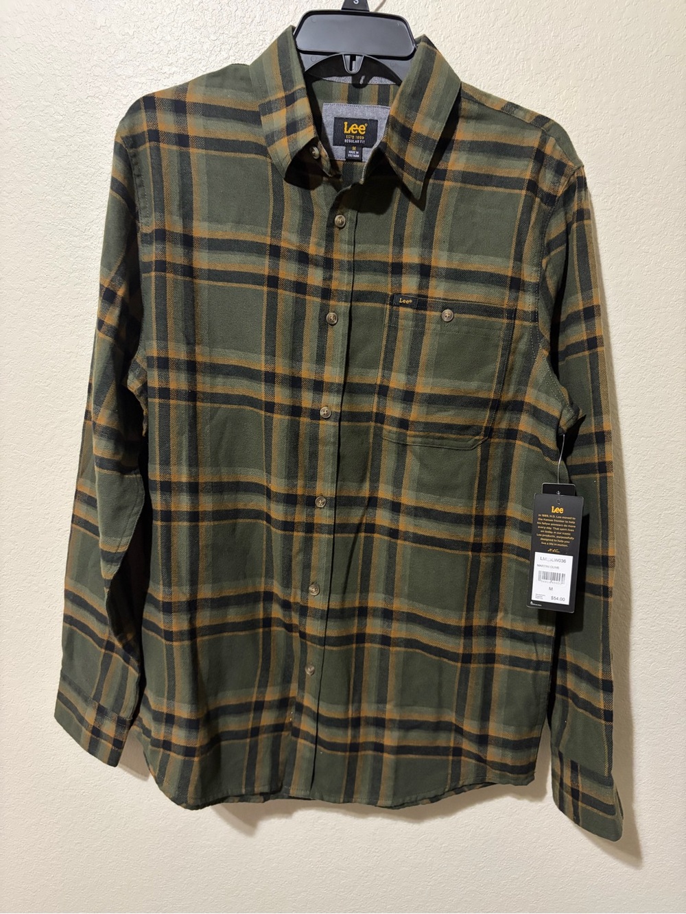 Lee Green and Brown Plaid Casual Button-Up Shirt